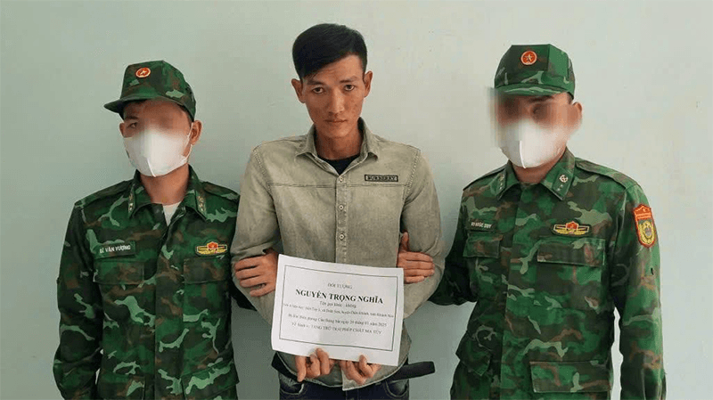 Bắt đối tượng tàng trữ trái phép chất ma túy ngày mùng 1 Tết