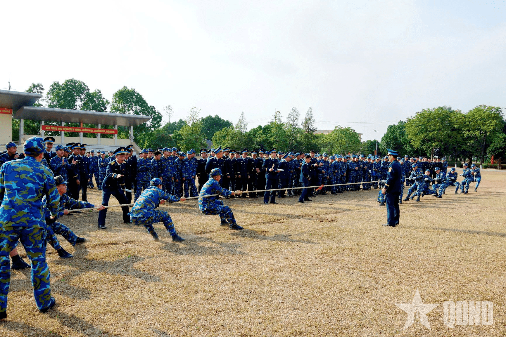 Sôi nổi các hoạt động đầu năm mới ở Học viện Phòng không-Không quân