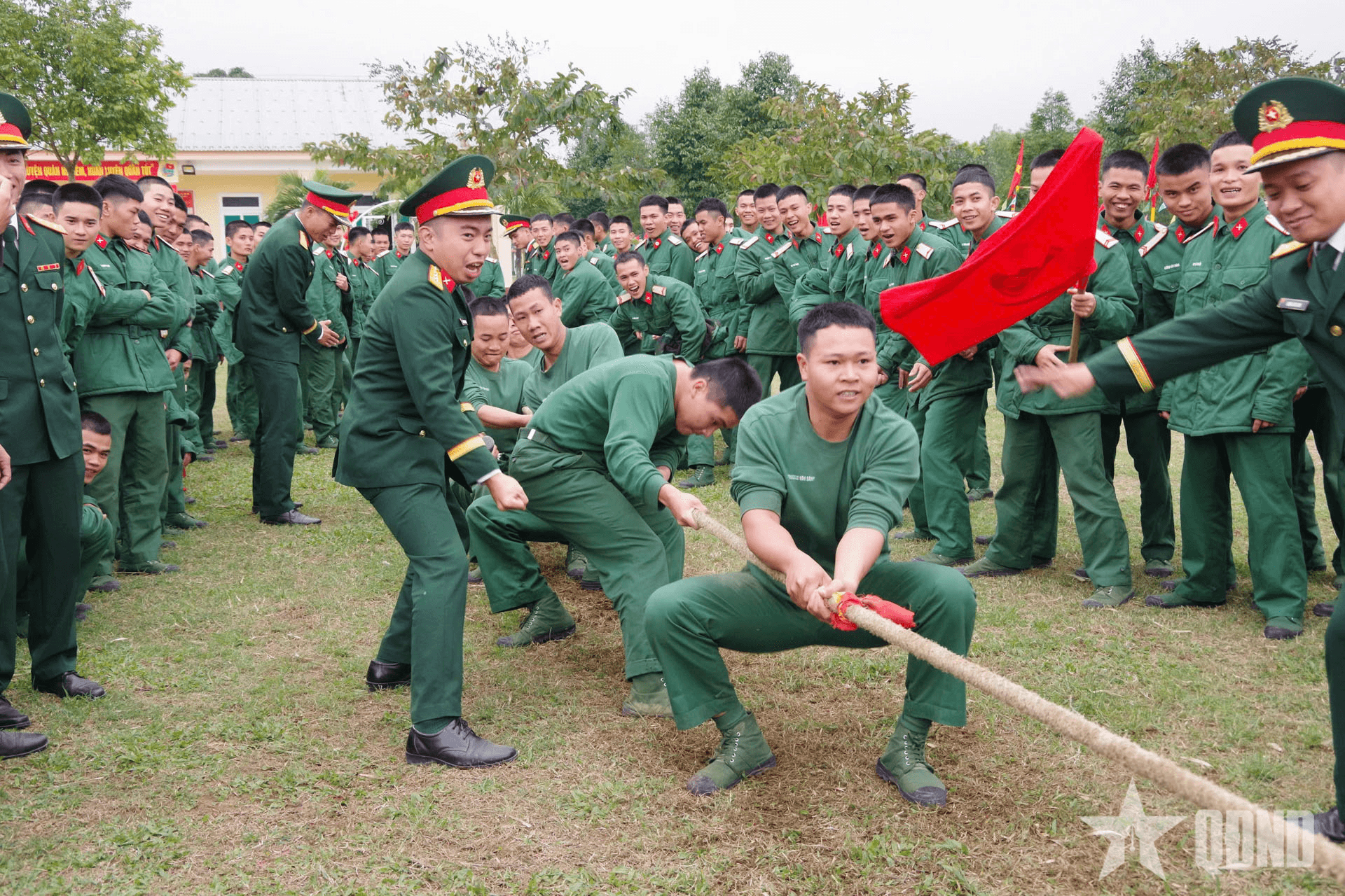 Sư đoàn 968 (Quân khu 4): Nhiều hoạt động vui Xuân, đón Tết, SSCĐ cao
