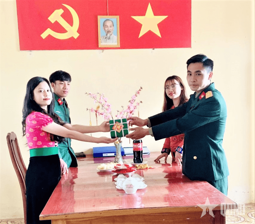 Tết của lính thông tin trên đỉnh Tà Xùa