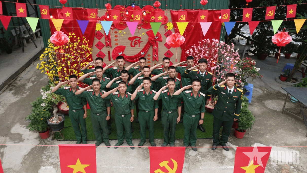 Bộ đội Công binh Quân khu 9 vui Tết Nguyên đán
