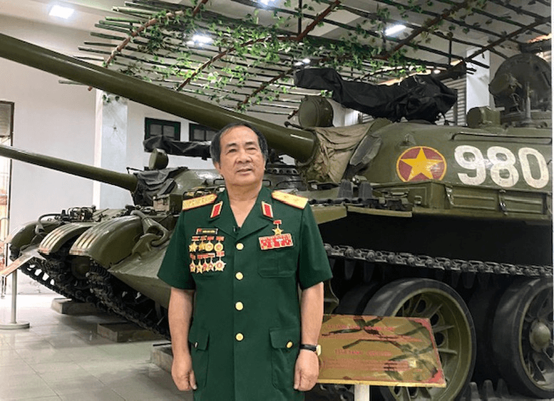 Trung tướng Đoàn Sinh Hưởng: Từ người anh hùng tuổi đôi mươi đến vị tướng Tư lệnh Binh chủng, Quân khu - Bài 3: Tư lệnh Quân khu 4 Đoàn Sinh Hưởng - Những dấu ấn sâu sắc (tiếp theo và hết)