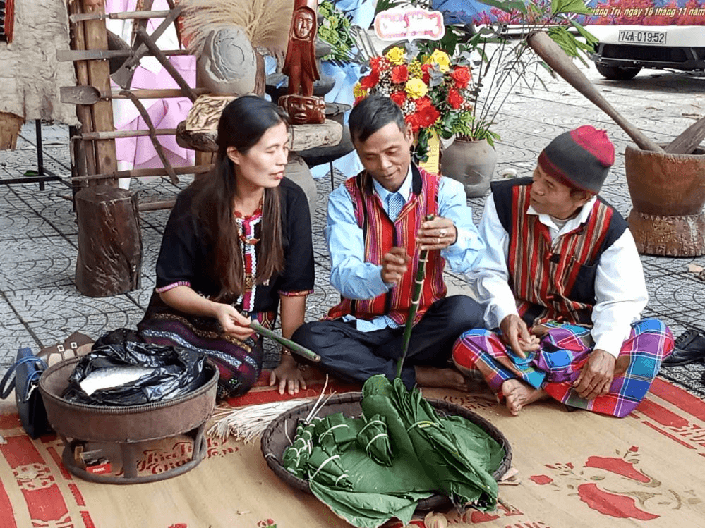 Trù phú bản Khe Ngài
