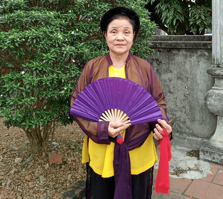 Nữ nghệ nhân vượt qua cổ tục, khôi phục điệu hát xưa