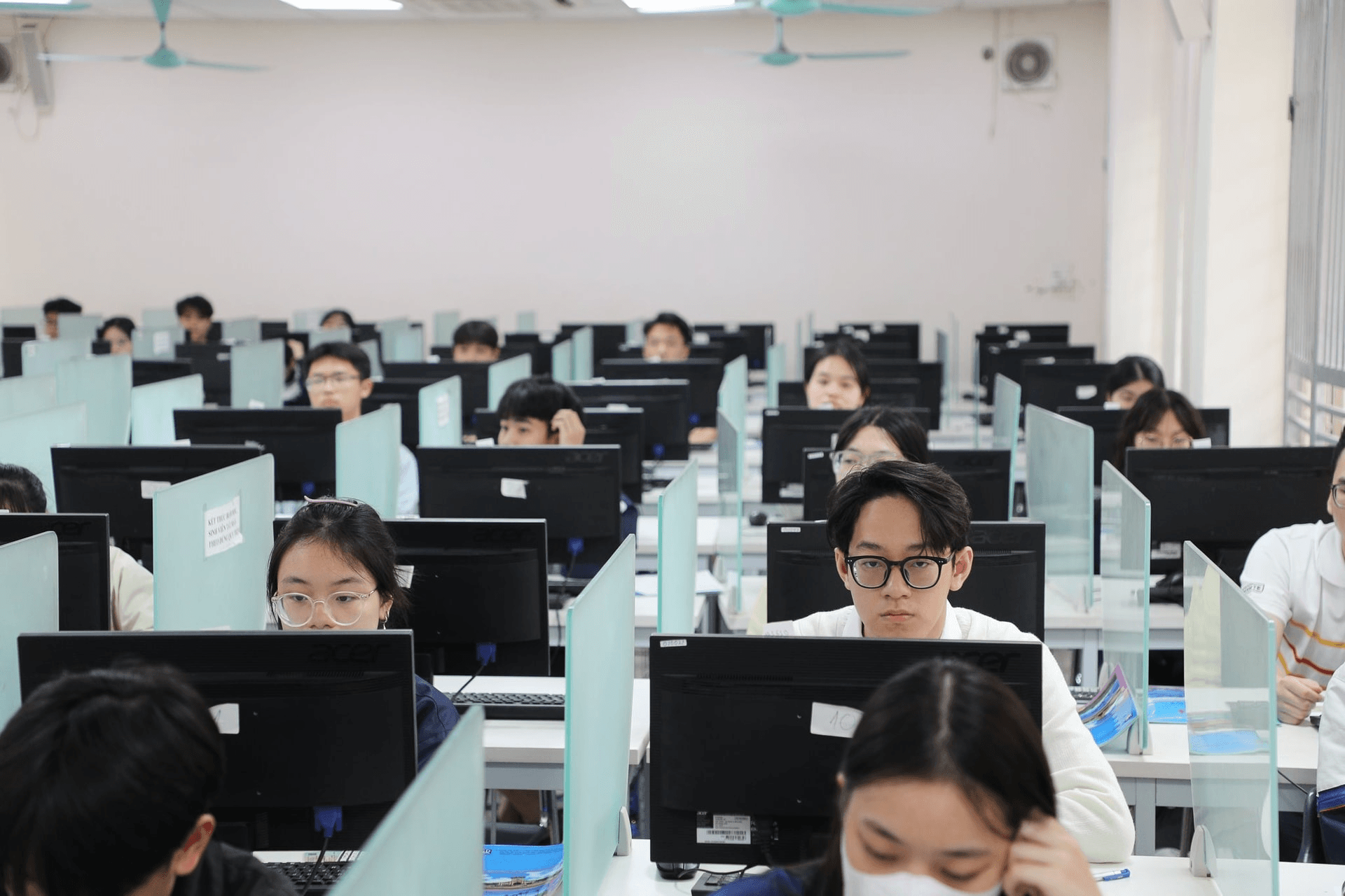 Đại học Quốc gia Hà Nội tiếp nhận hồ sơ thí sinh đăng ký dự thi đánh giá năng lực