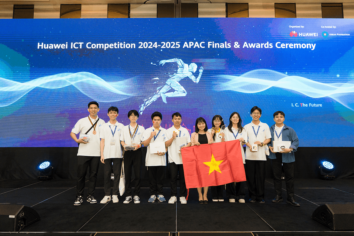 Việt Nam vào chung kết toàn cầu cuộc thi Huawei ICT Competition 2024-2025