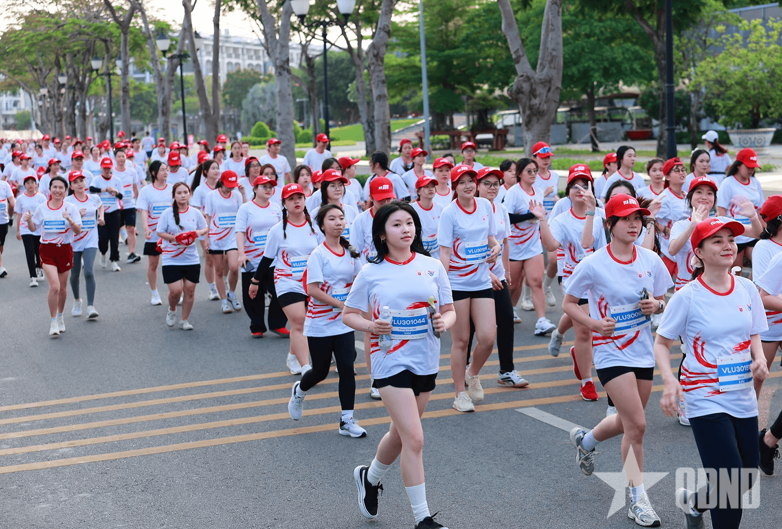 Hơn 5.000 giảng viên, sinh viên tham gia giải chạy “VLU Run 2025 - Văn Lang hào khí vươn xa”