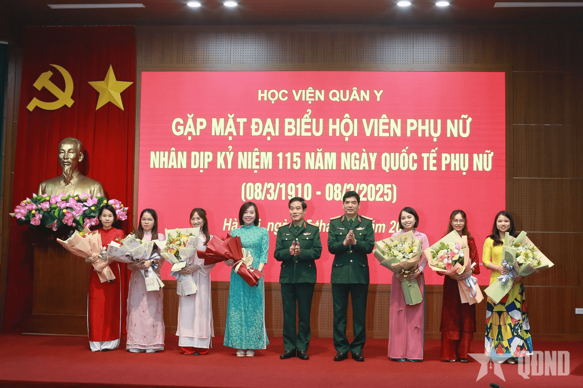 Học viện Quân y xây dựng đội ngũ cán bộ nữ “vừa hồng, vừa chuyên”