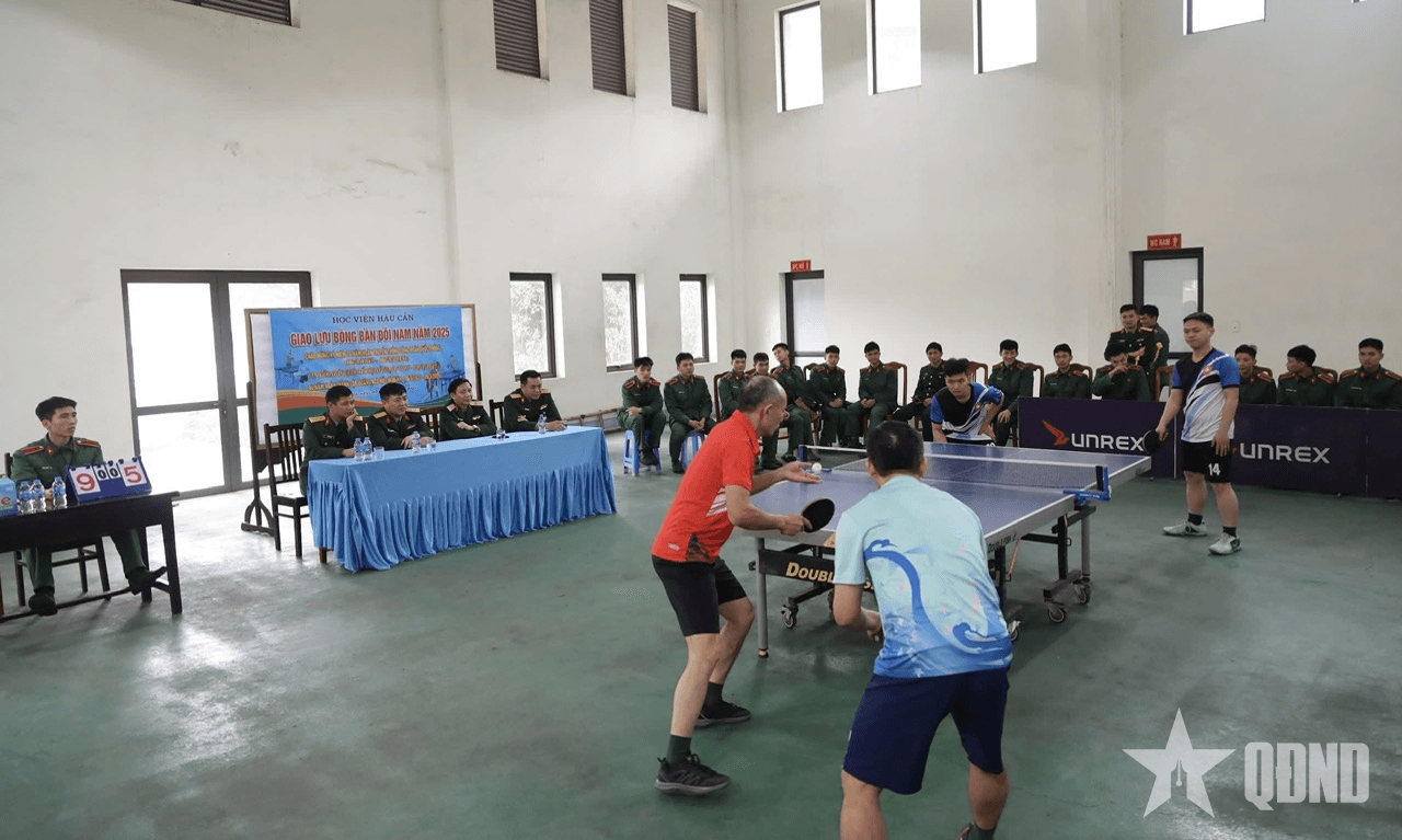 Học viện Hậu cần: Sôi nổi giao lưu thể thao quần chúng năm 2025