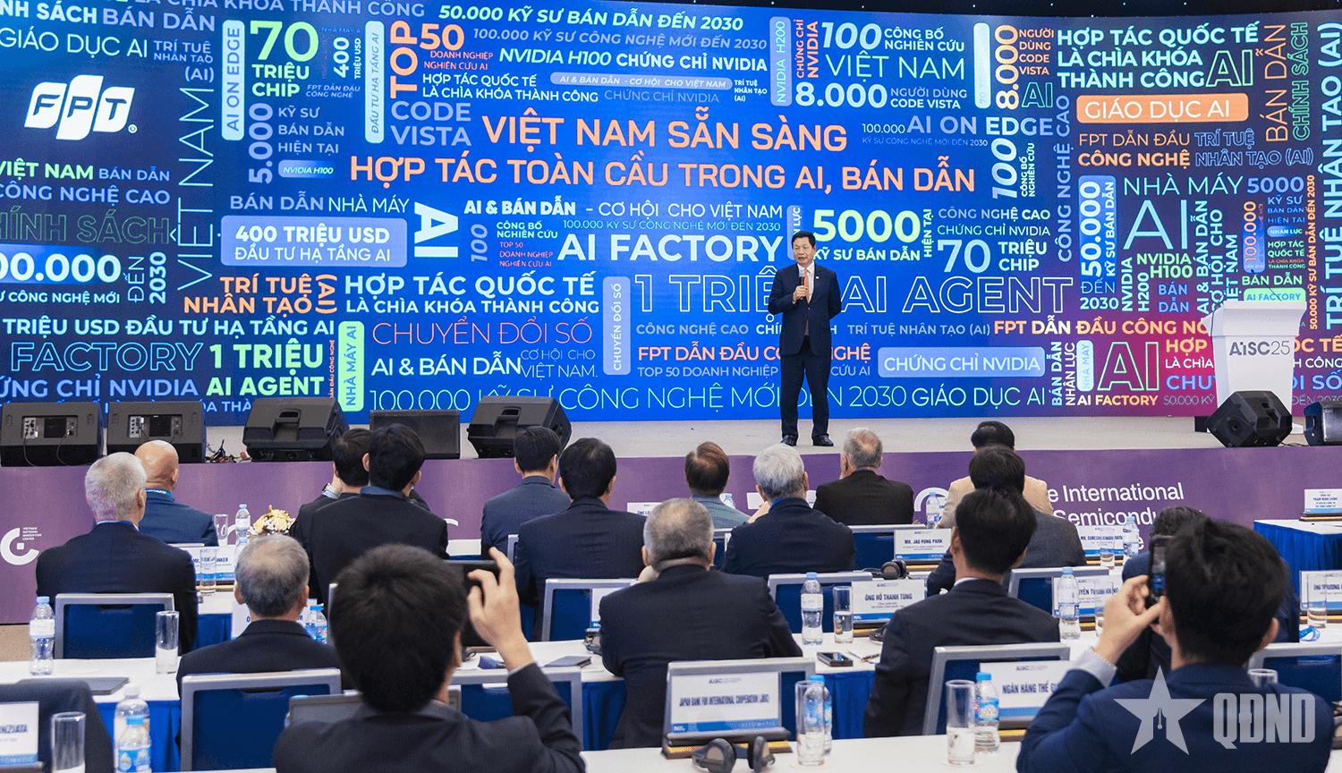 Việt Nam có nguồn nhân lực "vàng" về trí tuệ nhân tạo, bán dẫn