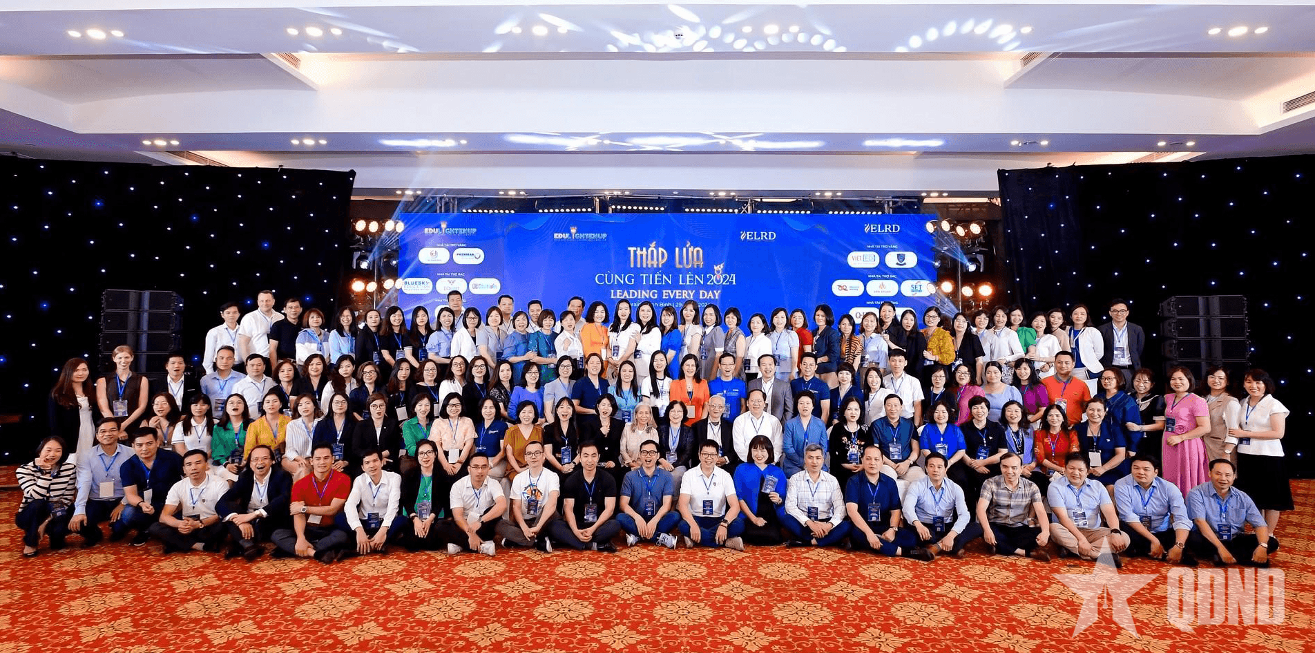Hơn 200 nhà quản lý giáo dục tham gia “Thắp lửa cùng tiến lên”
