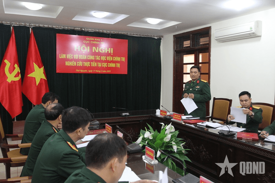 Học viện Chính trị trao đổi kinh nghiệm hoạt động CTĐ, CTCT tại Quân khu 1