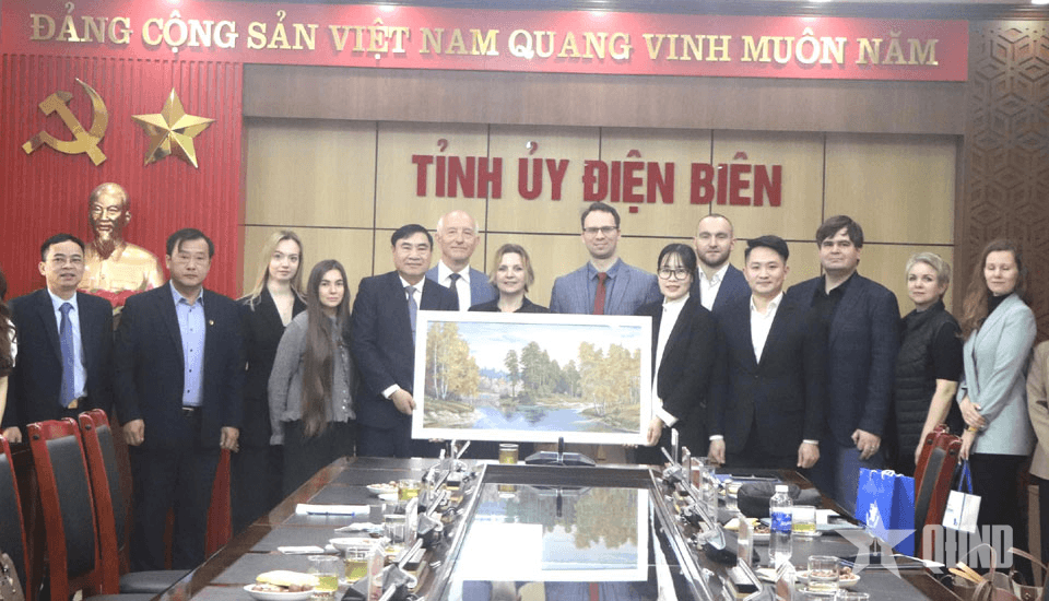 Điện Biên: Tăng cường hợp tác với Liên bang Nga trong lĩnh vực giáo dục

​