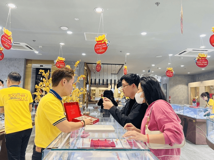 Thận trọng khi “lướt sóng” vàng