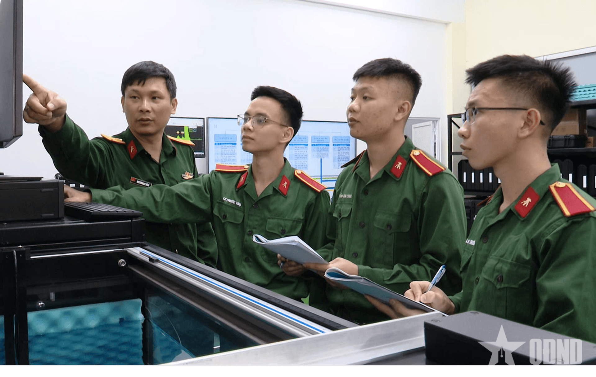 Lãnh đạo nâng cao chất lượng đào tạo và nghiên cứu khoa học