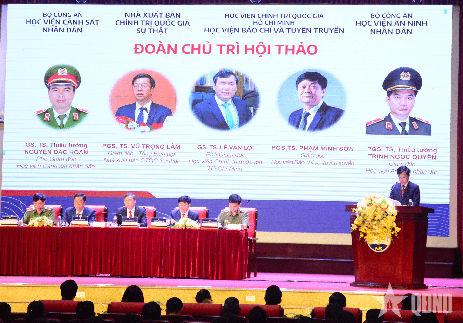 Giáo dục liêm chính với cuộc đấu tranh phòng, chống tham nhũng, tiêu cực ở Việt Nam