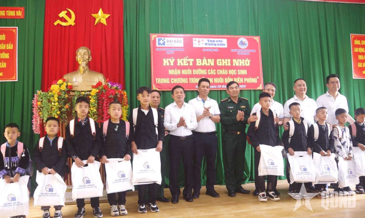 Chương trình “Con nuôi đồn Biên phòng” - nuôi dưỡng ước mơ đến trường