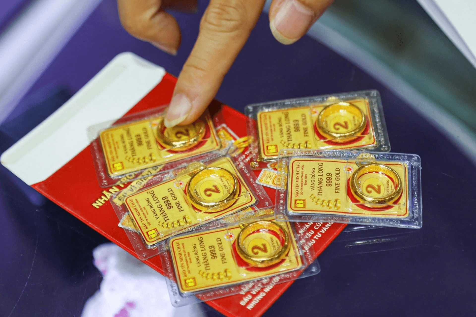 Giá vàng SJC sáng 31-3 đạt 101,5 triệu đồng/lượng