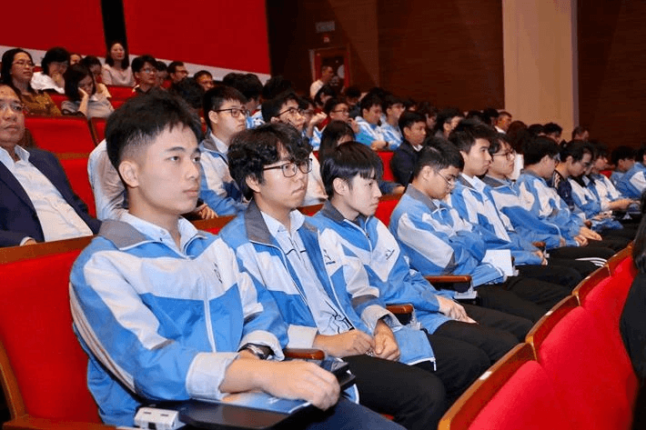 Công bố kết quả chọn đội tuyển quốc gia dự thi Olympic quốc tế và khu vực năm 2025