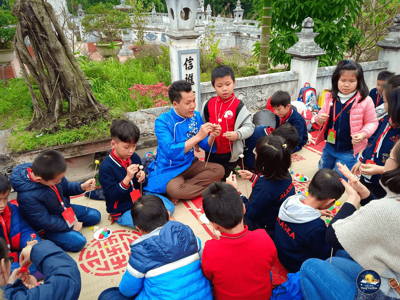 Nghệ nhân tò he Đặng Văn Hậu: Người “thổi hồn” vào bột, giữ mạch văn hóa làng