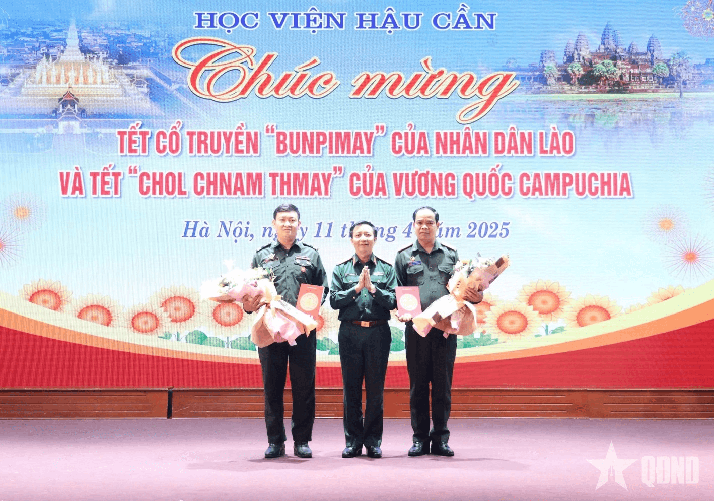 Học viện Hậu cần: Gặp mặt chúc mừng học viên quân sự hai nước Lào, Campuchia nhân dịp Tết cổ truyền
