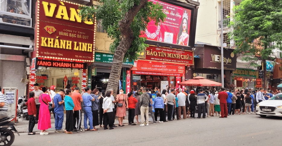 Giá vàng chiều nay (17-4): Vàng lập đỉnh mới