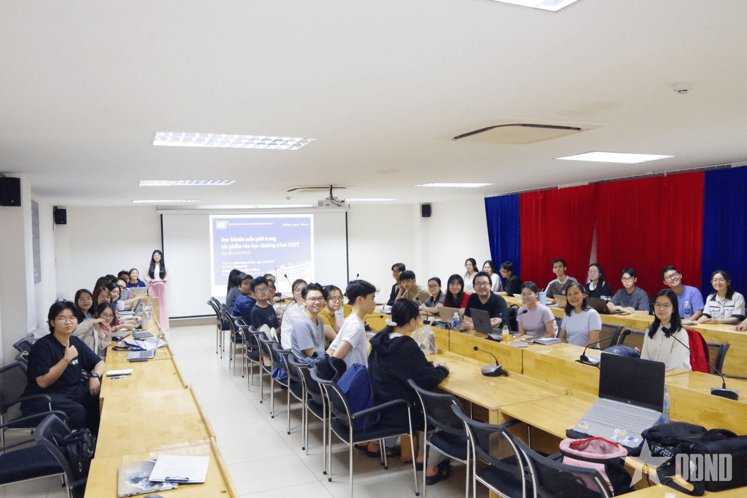 Góc nhìn mới về giới trong văn học phổ thông