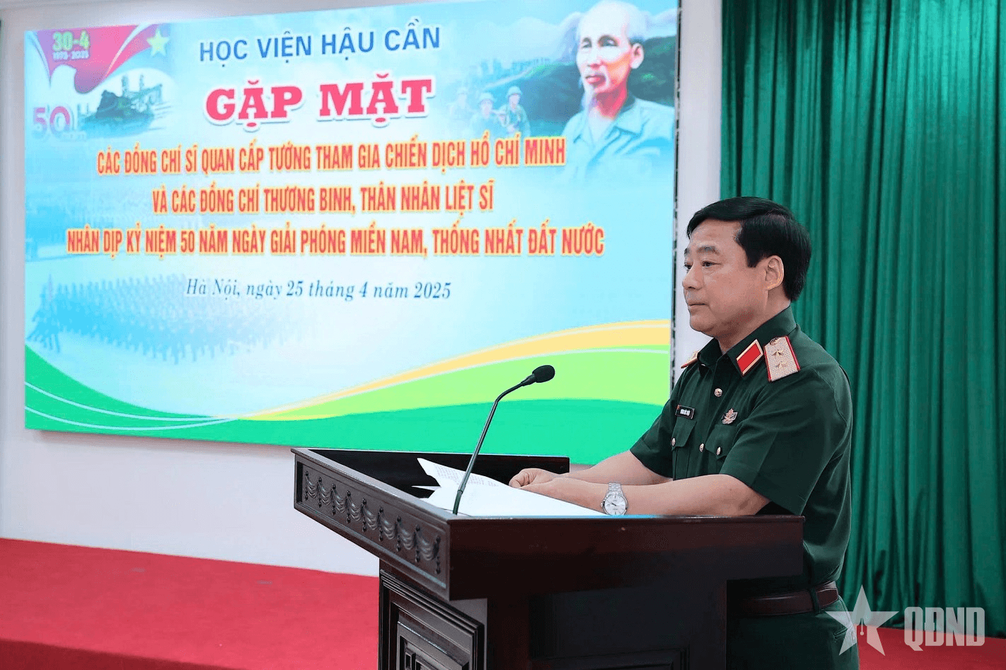 Học viện Hậu cần: Gặp mặt tướng lĩnh tham gia Chiến dịch Hồ Chí Minh và các đồng chí thương binh, thân nhân liệt sĩ