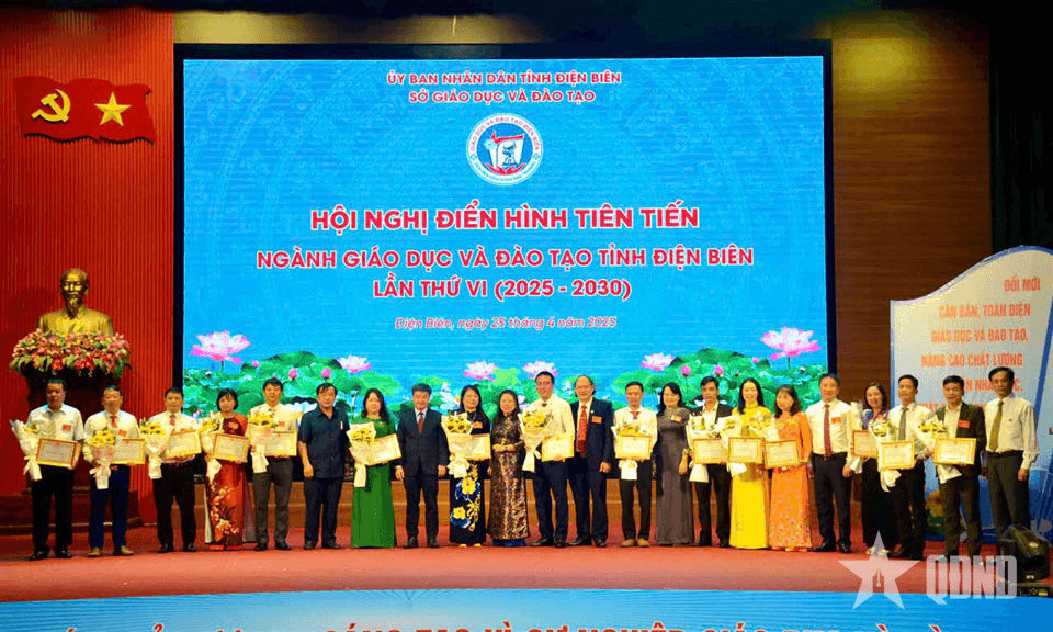 Điện Biên: Khen thưởng 65 điển hình tiên tiến ngành Giáo dục