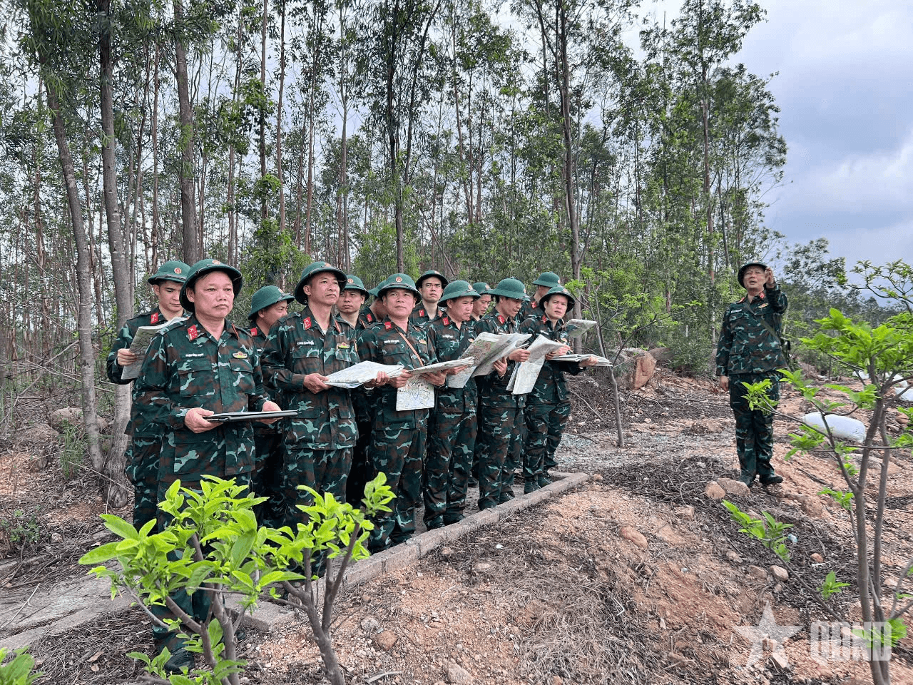 Học viện Quốc phòng tổ chức cho học viên cao học đi nghiên cứu địa hình
