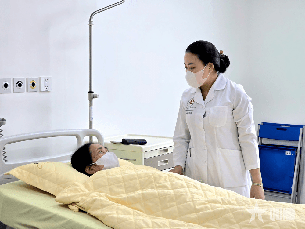 Tận tâm cống hiến với nghề điều dưỡng