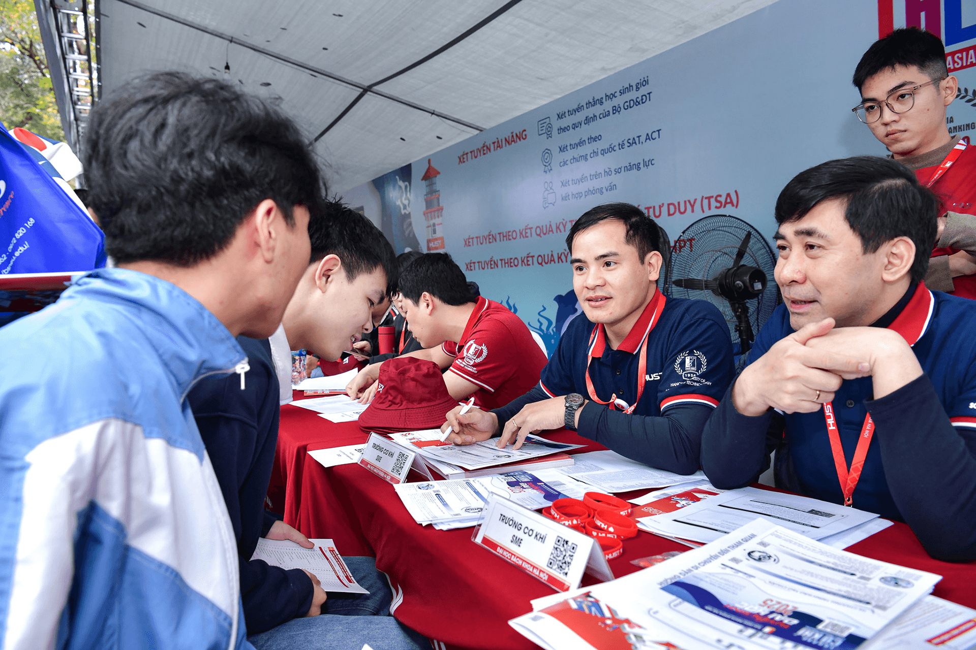 Đại học Bách khoa Hà Nội công bố phương án quy đổi điểm chuẩn