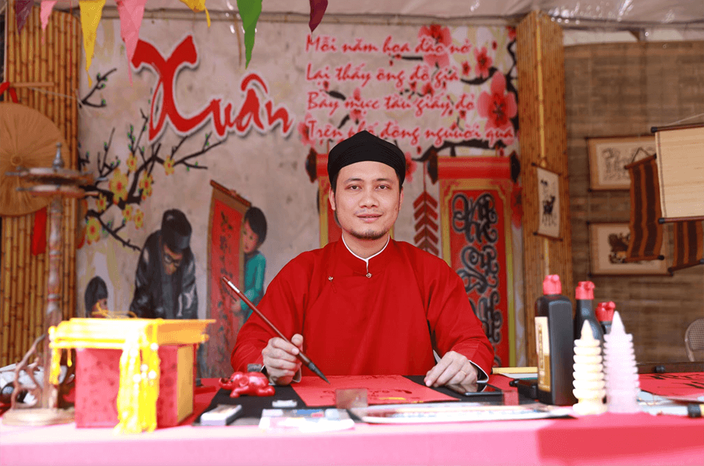 Thầy đồ trẻ Nguyễn Bá Đức: Gieo chữ tâm, giữ nét Việt trên trang giấy