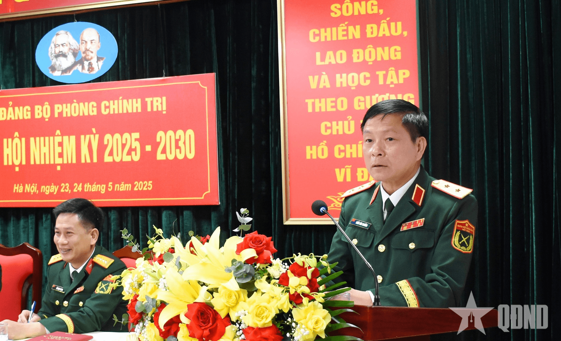 Đảng bộ Phòng Chính trị lãnh đạo tham mưu tiến hành hiệu quả hoạt động công tác Đảng, công tác chính trị