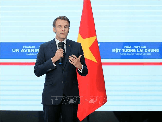 Tổng thống Pháp Emmanuel Macron: Pháp muốn hợp tác với Việt Nam trong lĩnh vực trí tuệ nhân tạo, năng lượng tái tạo, công nghệ số