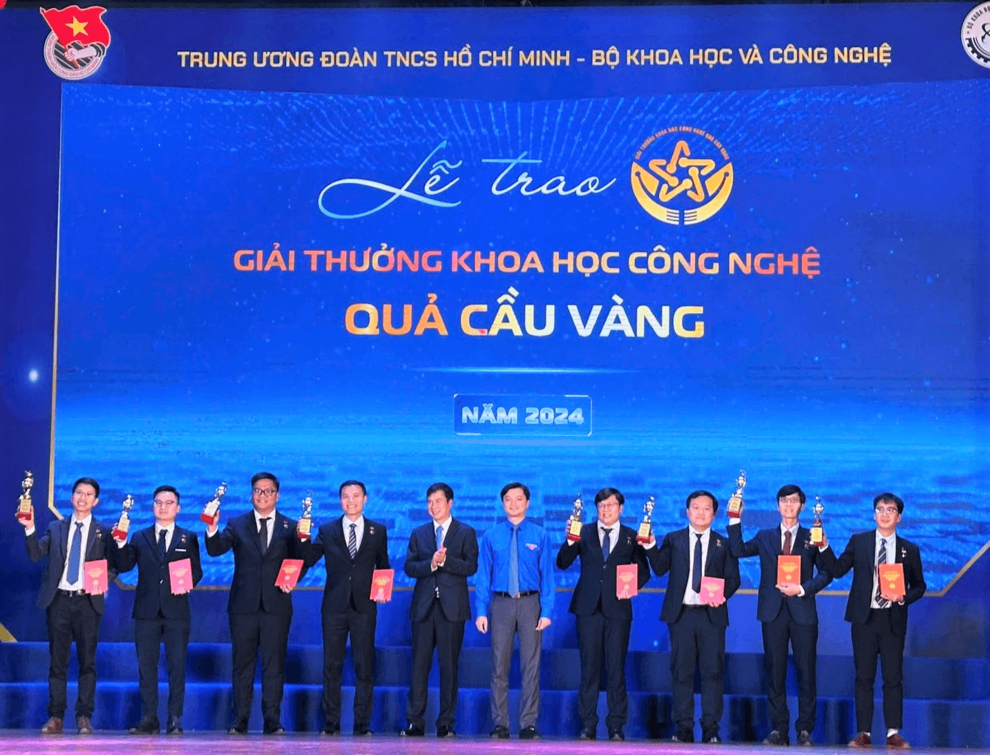 Tiếp tục tìm kiếm, vinh danh tài năng trẻ lĩnh vực khoa học công nghệ