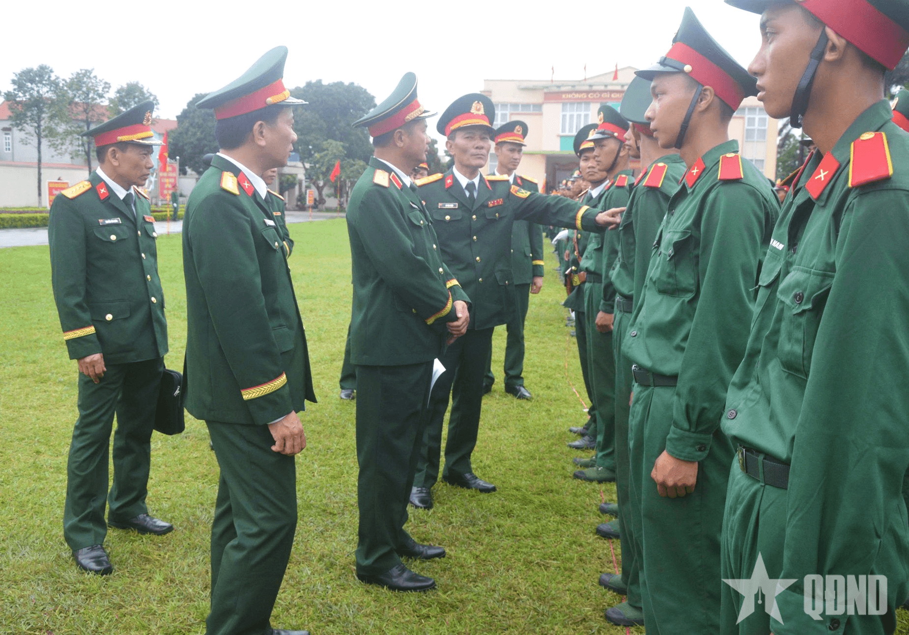Trường Quân sự Quân đoàn 12 khai giảng đào tạo đào tạo hạ sĩ quan chỉ huy - nhân viên chuyên môn kỹ thuật