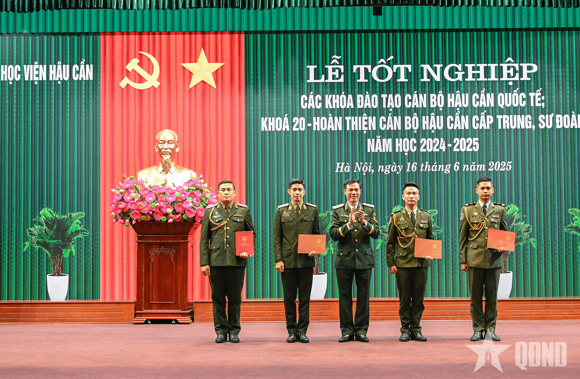 Học viện Hậu cần tổ chức tốt nghiệp các khóa đào tạo