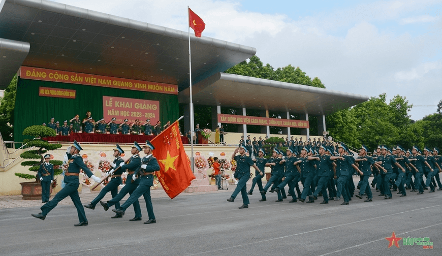 Đào tạo sĩ quan giỏi công nghệ số - yêu cầu cấp thiết trong chiến tranh hiện đại