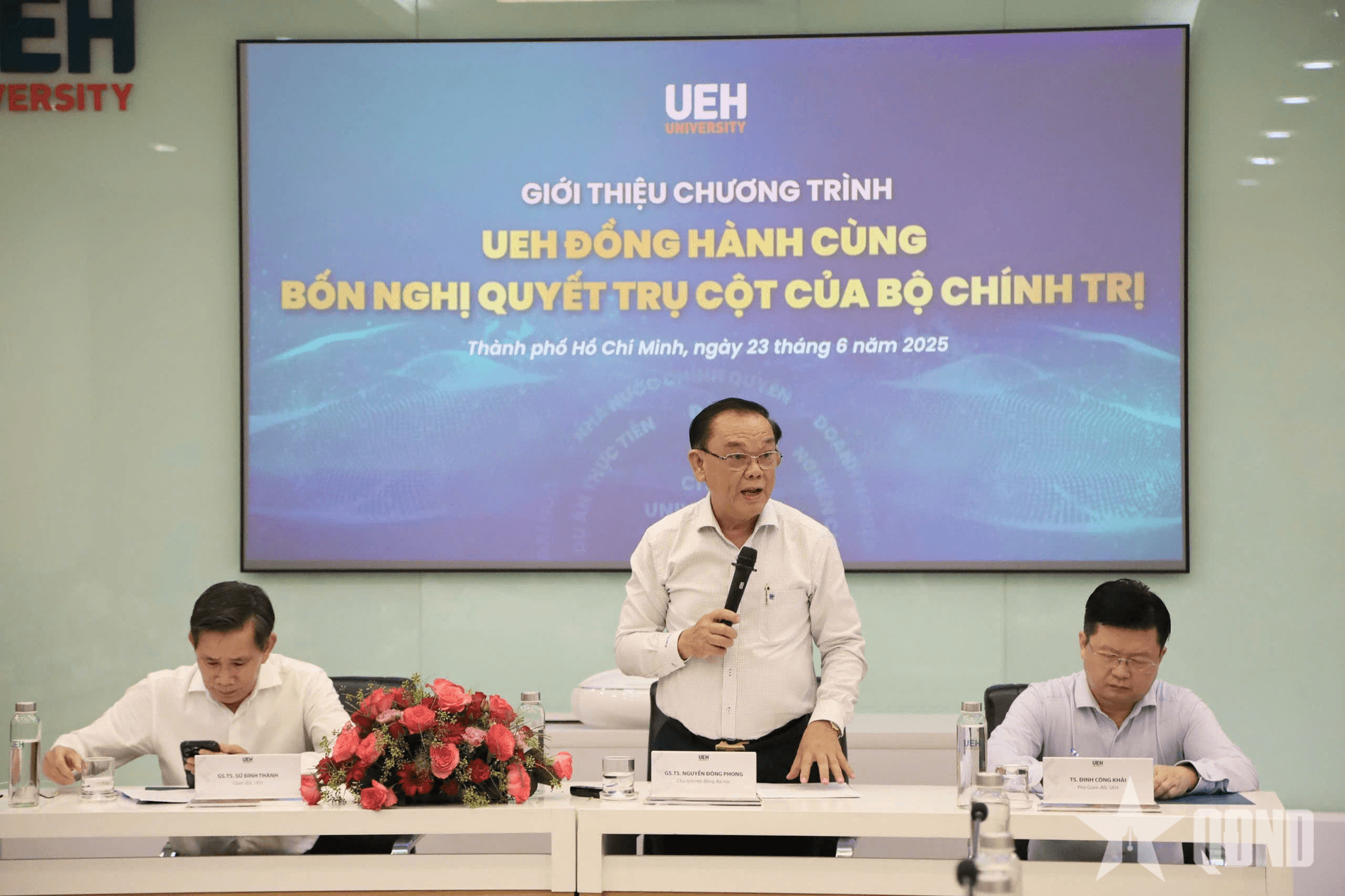 Đại học Kinh tế TP Hồ Chí Minh triển khai thực hiện 4 Nghị quyết trụ cột của Bộ Chính trị