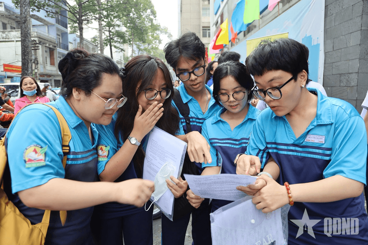 Bài “kiểm tra kép” qua kỳ thi tốt nghiệp trung học phổ thông