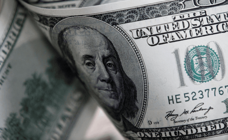 Tỷ giá USD hôm nay (27-6): Đồng USD rơi xuống mức thấp nhất trong hơn ba năm so với đồng EUR