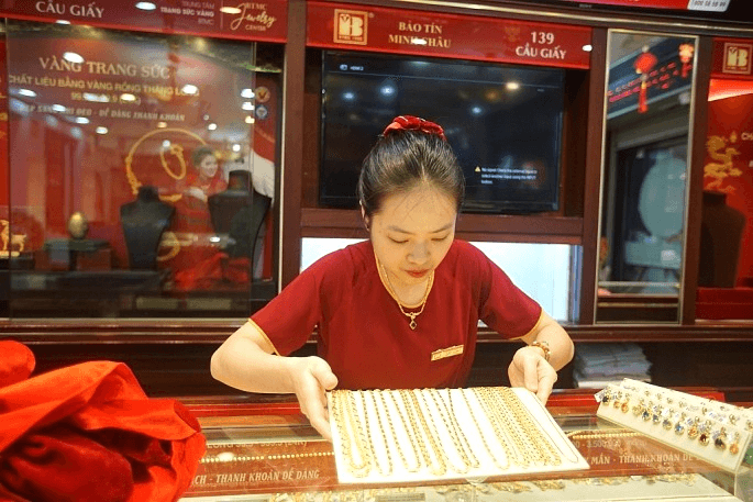 Giá vàng chiều nay (28-6): “Bốc hơi” nửa triệu đồng mỗi lượng
