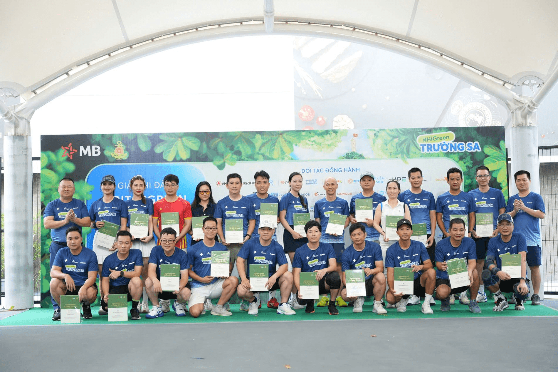 60 đối tác công nghệ của MB tham gia Giải Pickleball gây quỹ trồng 1 triệu cây xanh tại Trường Sa