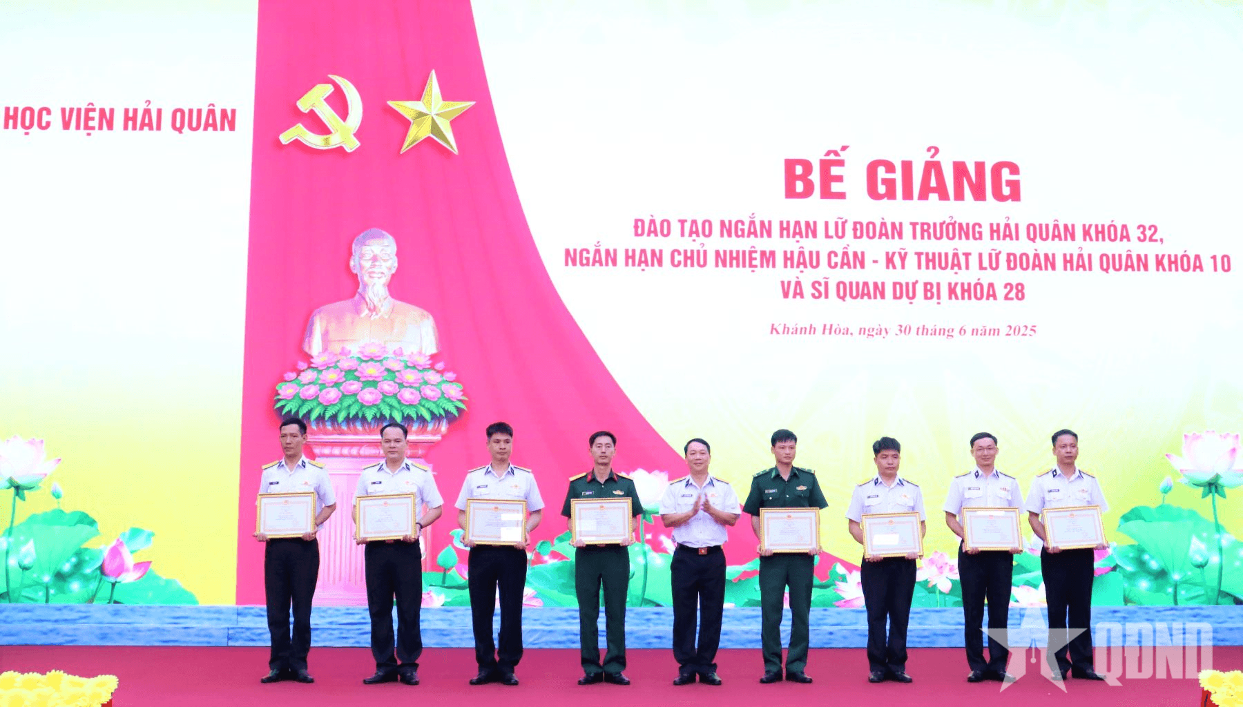 Học viện Hải quân tổ chức bế giảng các lớp đào tạo ngắn hạn năm 2025