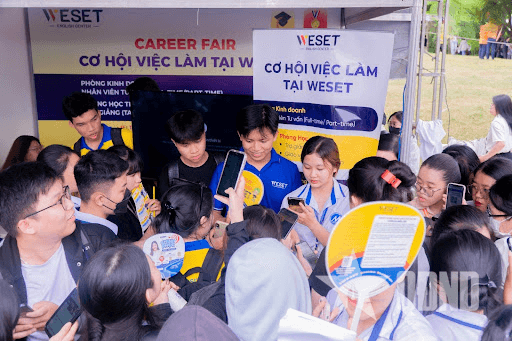 Ký kết hợp tác nâng cao ngoại ngữ cho sinh viên