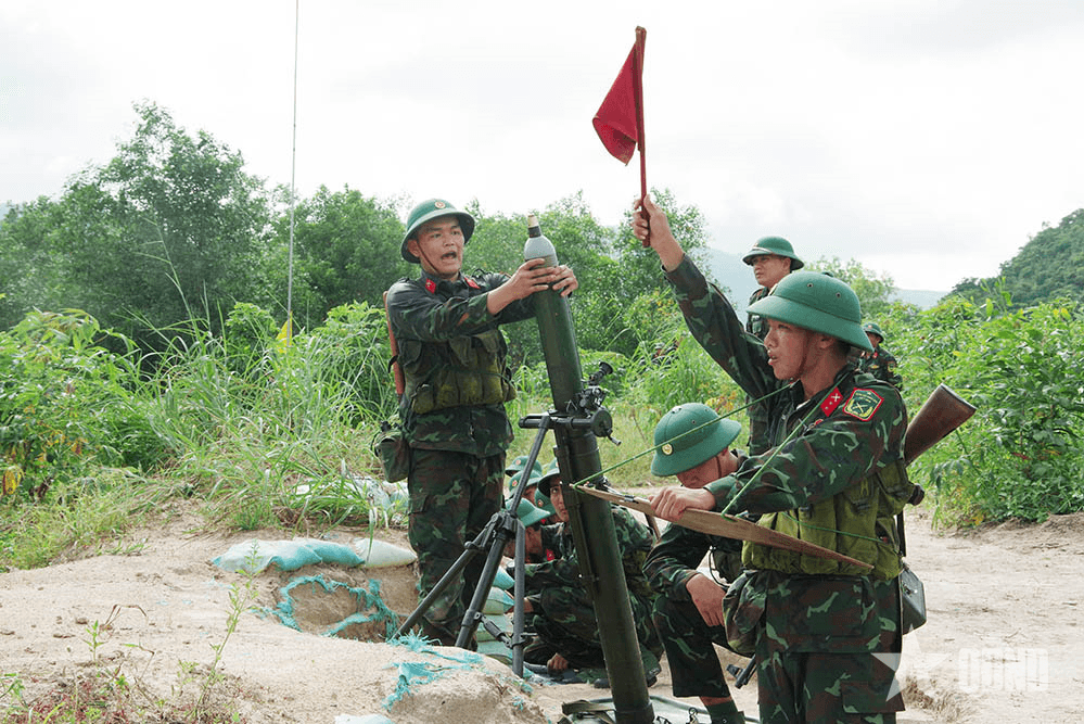 Trường Quân sự Quân đoàn 34 chủ động đấu tranh phản bác các quan điểm sai trái, giữ vững trận địa tư tưởng trong toàn trường