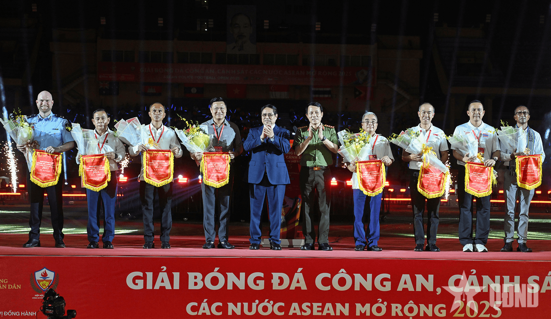 Thủ tướng Phạm Minh Chính dự Lễ khai mạc Giải bóng đá Công an, Cảnh sát các nước ASEAN mở rộng 2025