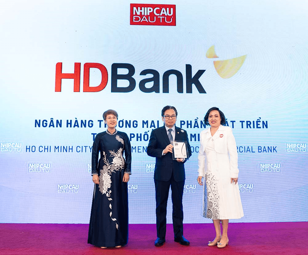 HDBank ghi dấu ấn mạnh mẽ với 3 giải thưởng lớn trong nước và quốc tế