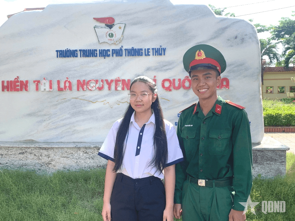 Tiếp bước con đường của người cha anh hùng